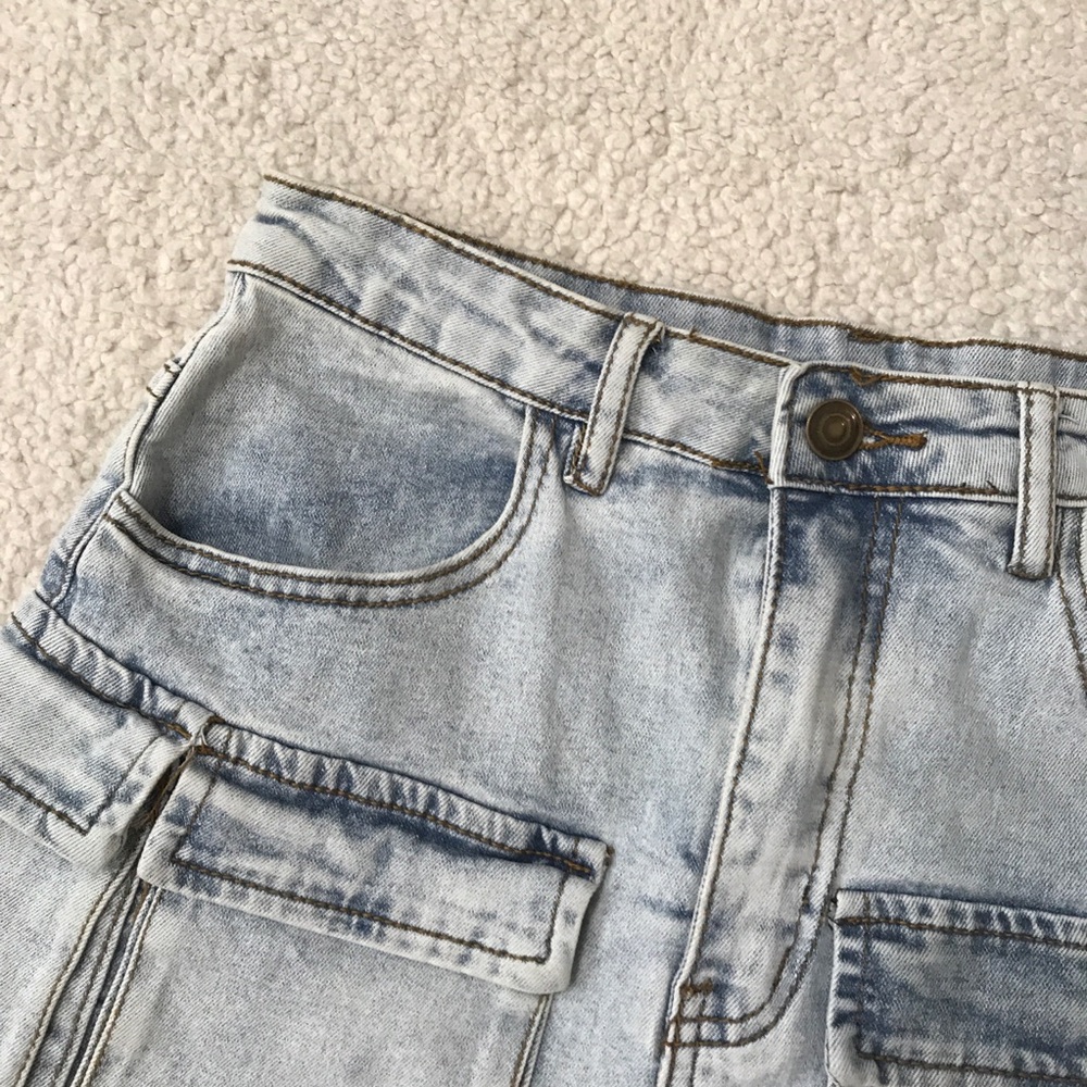 Fashion Nova Cargo Denim Mini Skirt Light Blue Size S - Picture 5 of 13